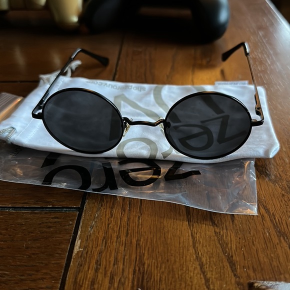 4pcs for $20 in my store ‼️Zero uv sunglasses - Picture 2 of 3